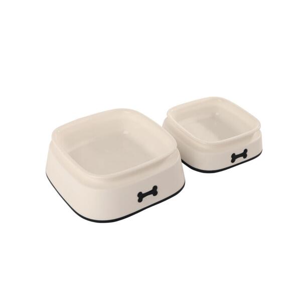 Hundeskål i genbrugsplast